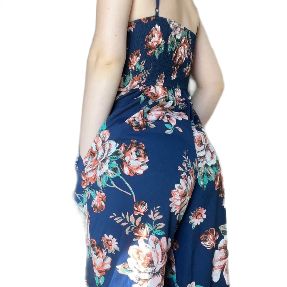 Dark Blue Floral Romper WITH POCKETS Size Small - Picture 5 of 8